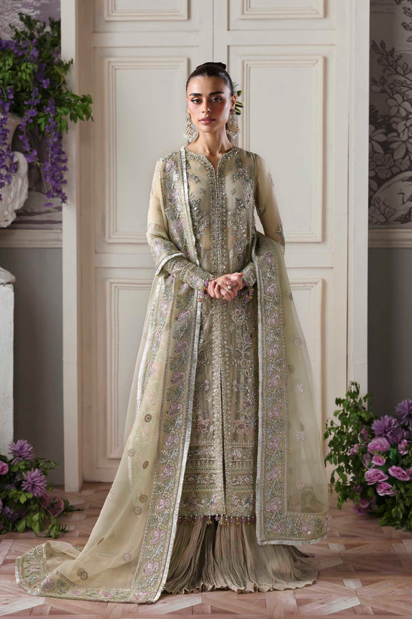 Model wearing Akbar Aslam Obsidian shirt & sharara with dupatta