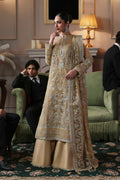Model wearing Akbar Aslam Tajmeen shirt & trousers with dupatta