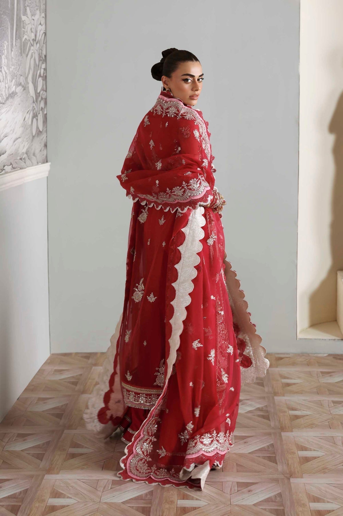 Akbar Aslam Yeloria embroidered neckline detail