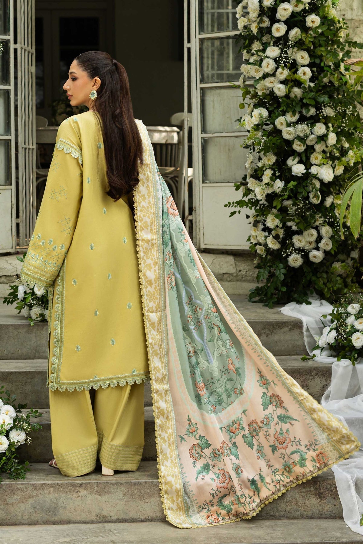 Akbar Aslam Elysia embroidered neckline detail