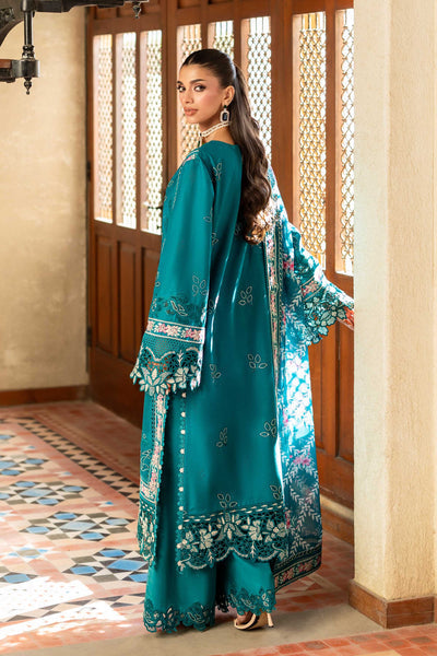 Akbar Aslam Rivah embroidered neckline detail