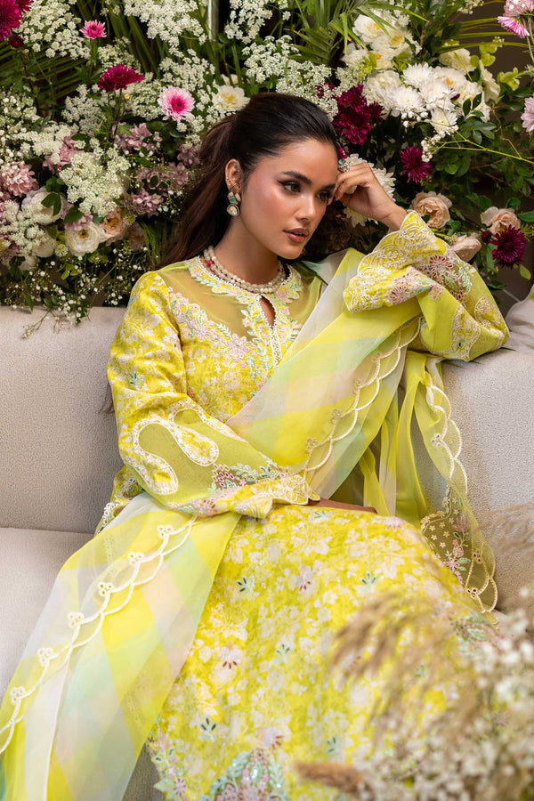 Akbar Aslam Surai lehenga, sharara or trouser detail