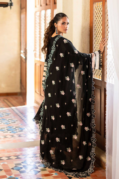 Akbar Aslam Zivah embroidered neckline detail