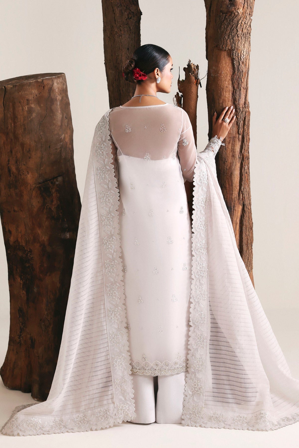 Akbar Aslam Allure embroidered neckline detail