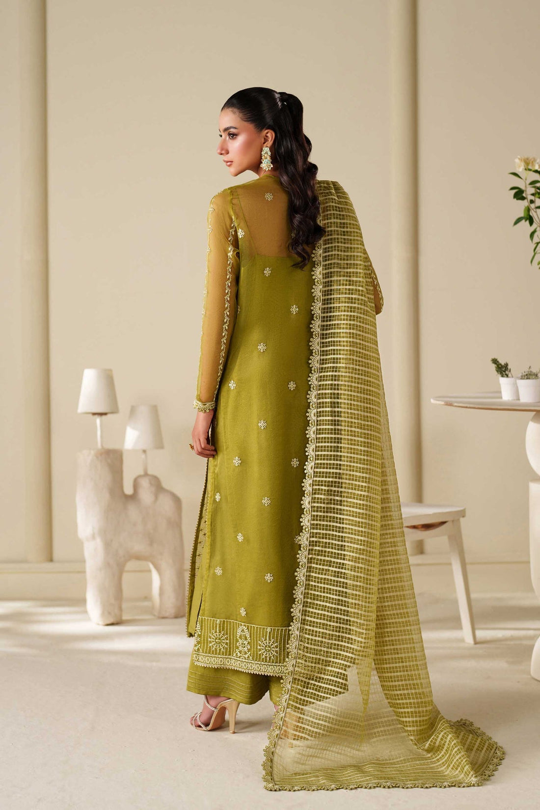 Akbar Aslam | Formal Pret | Lumi - House Of Hania