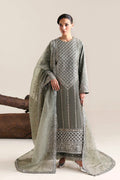 Model wearing Akbar Aslam Zivara shirt & trousers with dupatta