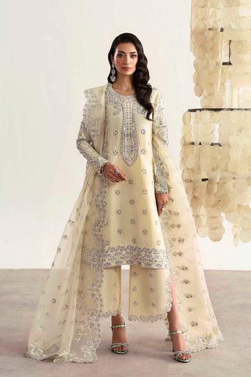 Model wearing Akbar Aslam Wisteria shirt & trousers with dupatta