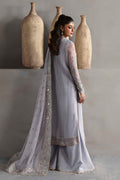 Akbar Aslam Emeraya embroidered neckline detail
