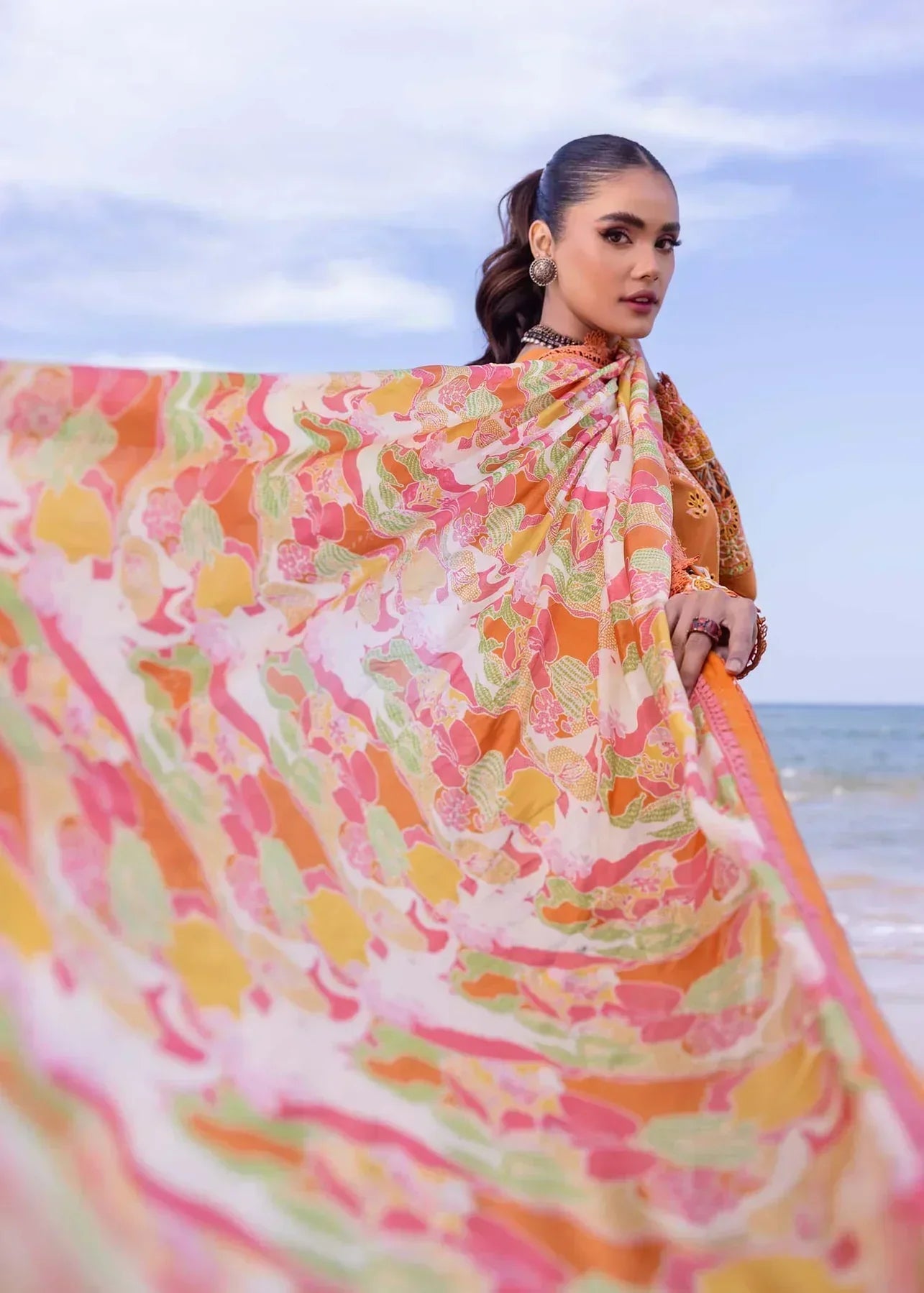 Akbar Aslam | Oasis Lawn 24 | Calla Lily - House Of Hania