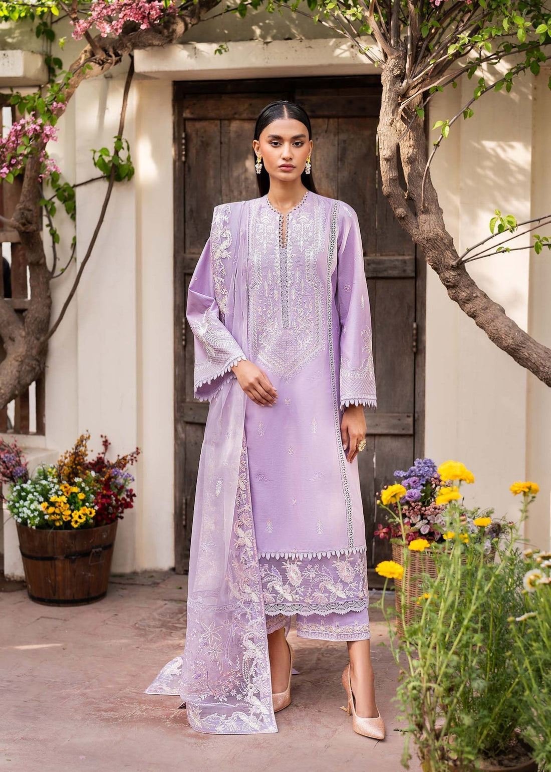 Akbar Aslam | Pret Lawn | CALIN - House Of Hania