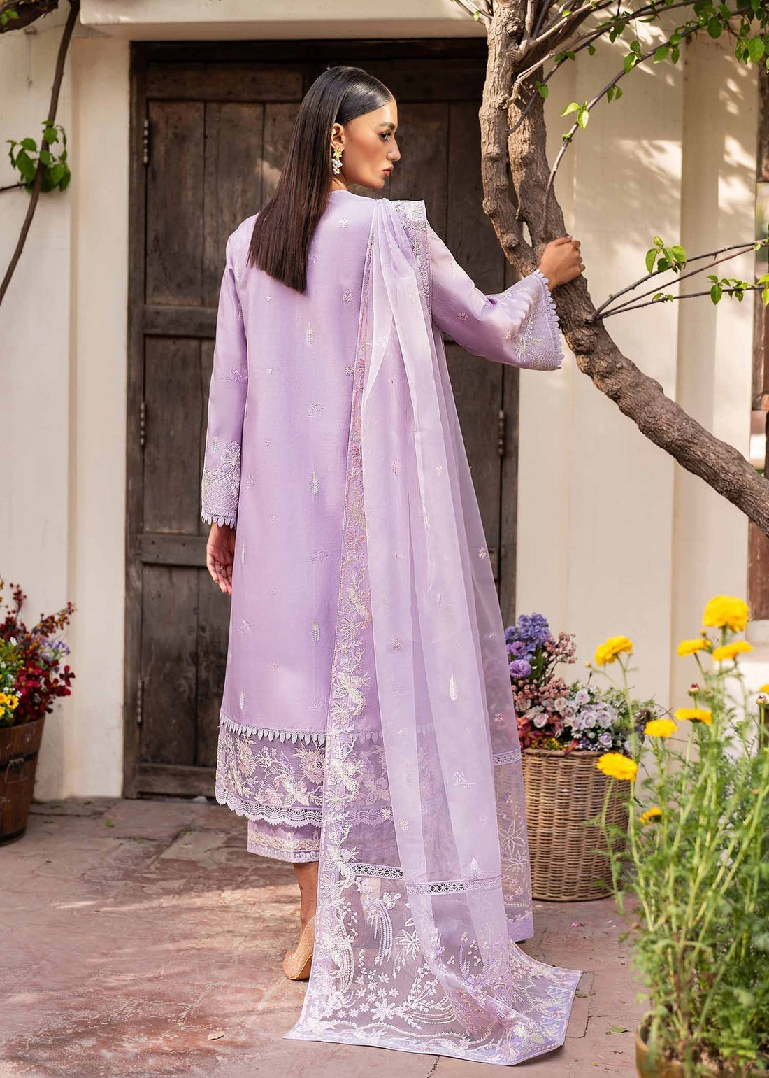 Akbar Aslam | Pret Lawn | CALIN - House Of Hania