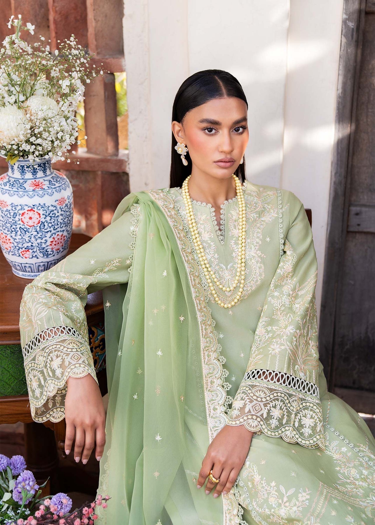 Akbar Aslam | Pret Lawn | CHIC - House Of Hania