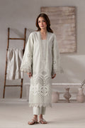 Model wearing Akbar Aslam Eyla long shirt & trousers