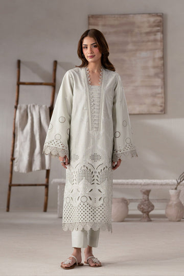 Model wearing Akbar Aslam Eyla long shirt & trousers
