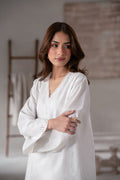 Akbar Aslam Solace back view