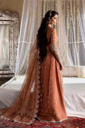 Akbar Aslam Meherun embroidered neckline detail