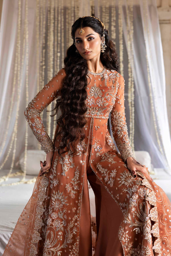 Akbar Aslam Meherun back view