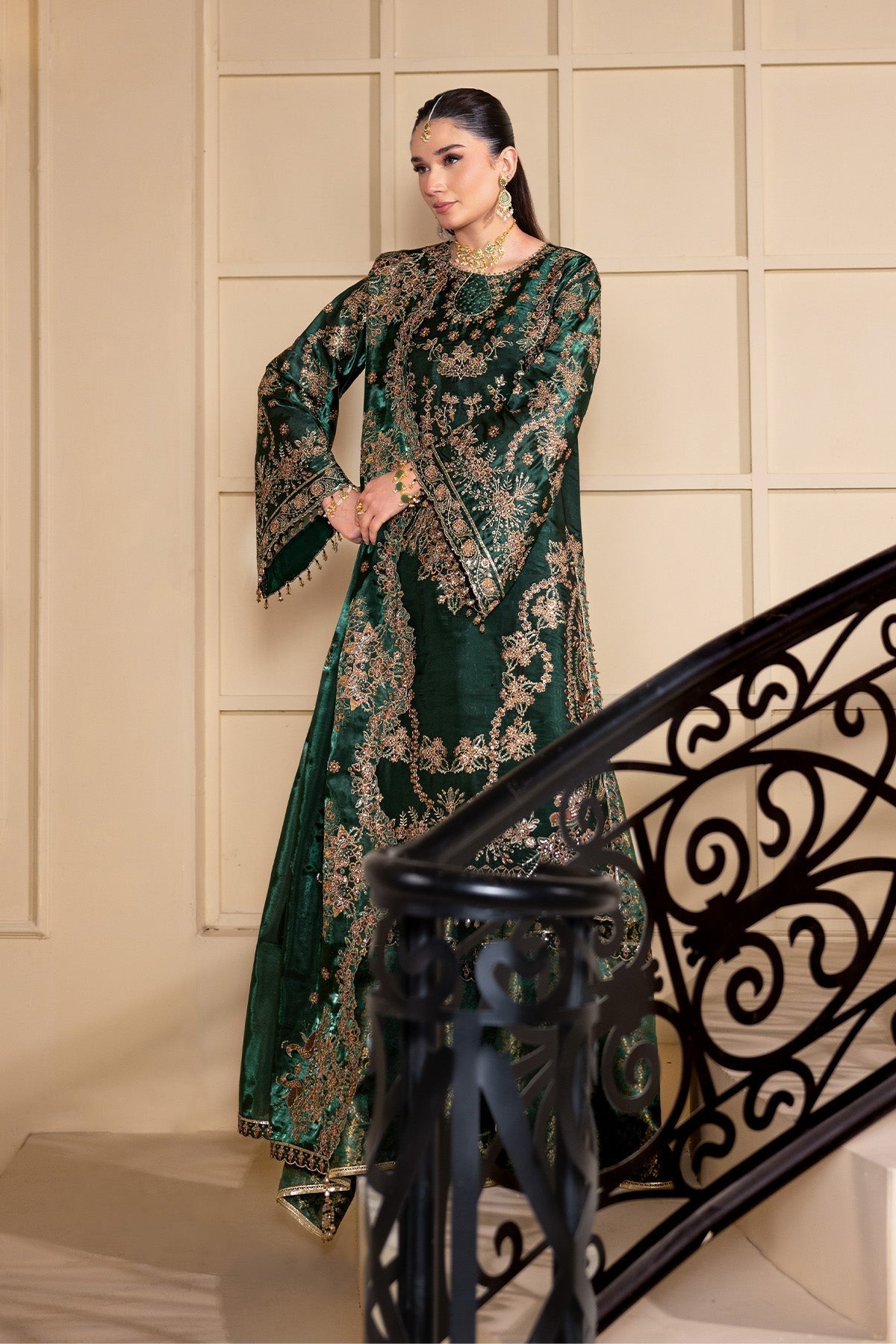 Alizeh | Aaina A Reflection of Elegance | AF-SS-2246-Gota - House Of Hania