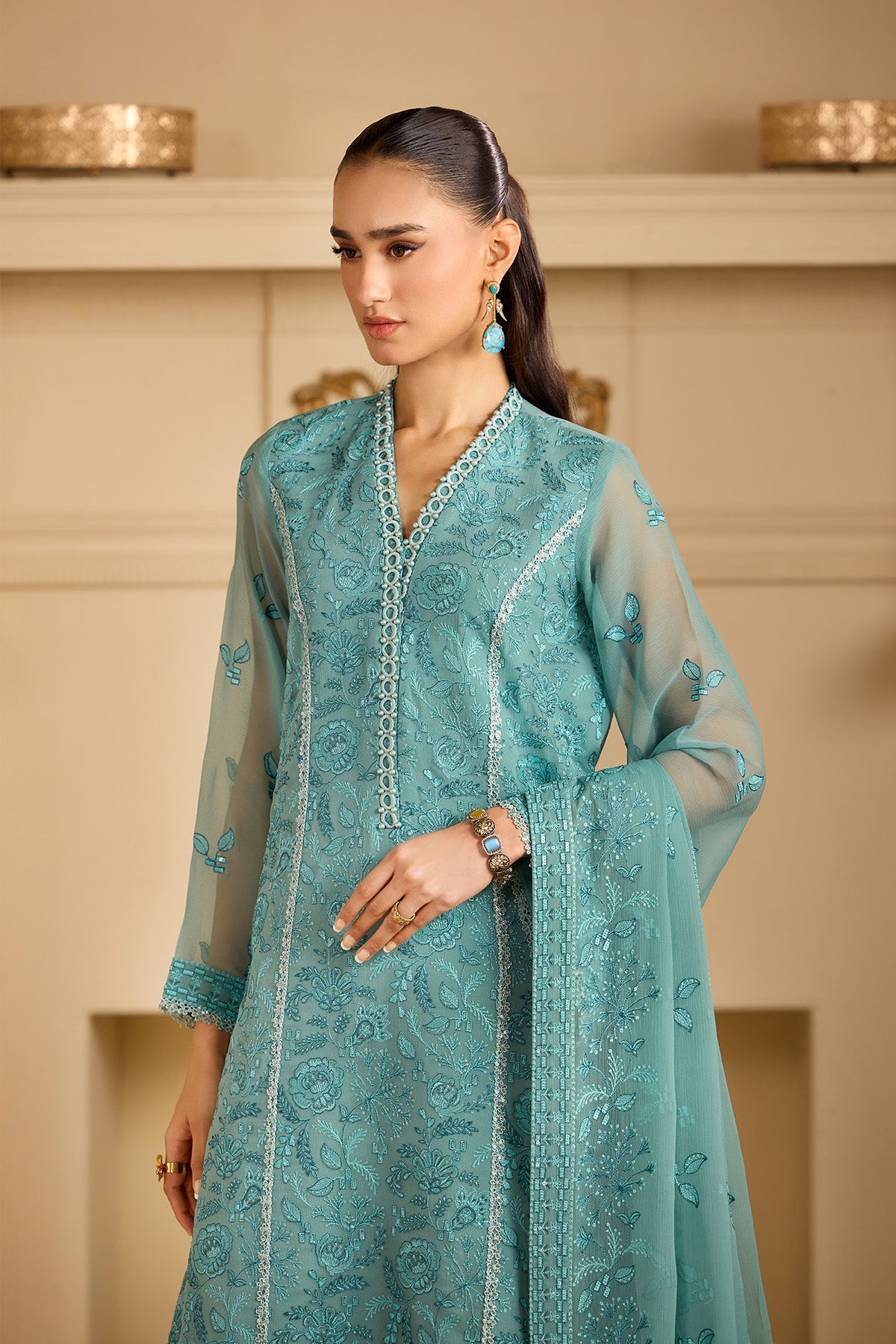 Alizeh | Alizeh Formals 26 | AF-CH-2249-Abrish - House Of Hania