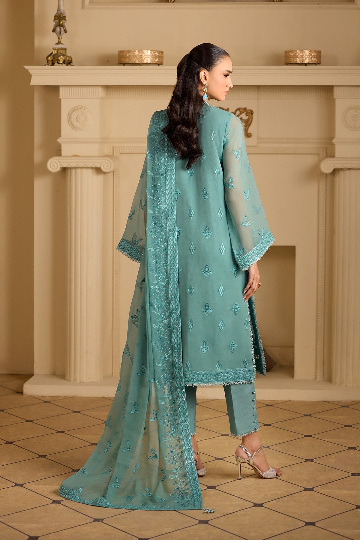 Alizeh | Alizeh Formals 26 | AF-CH-2249-Abrish - House Of Hania