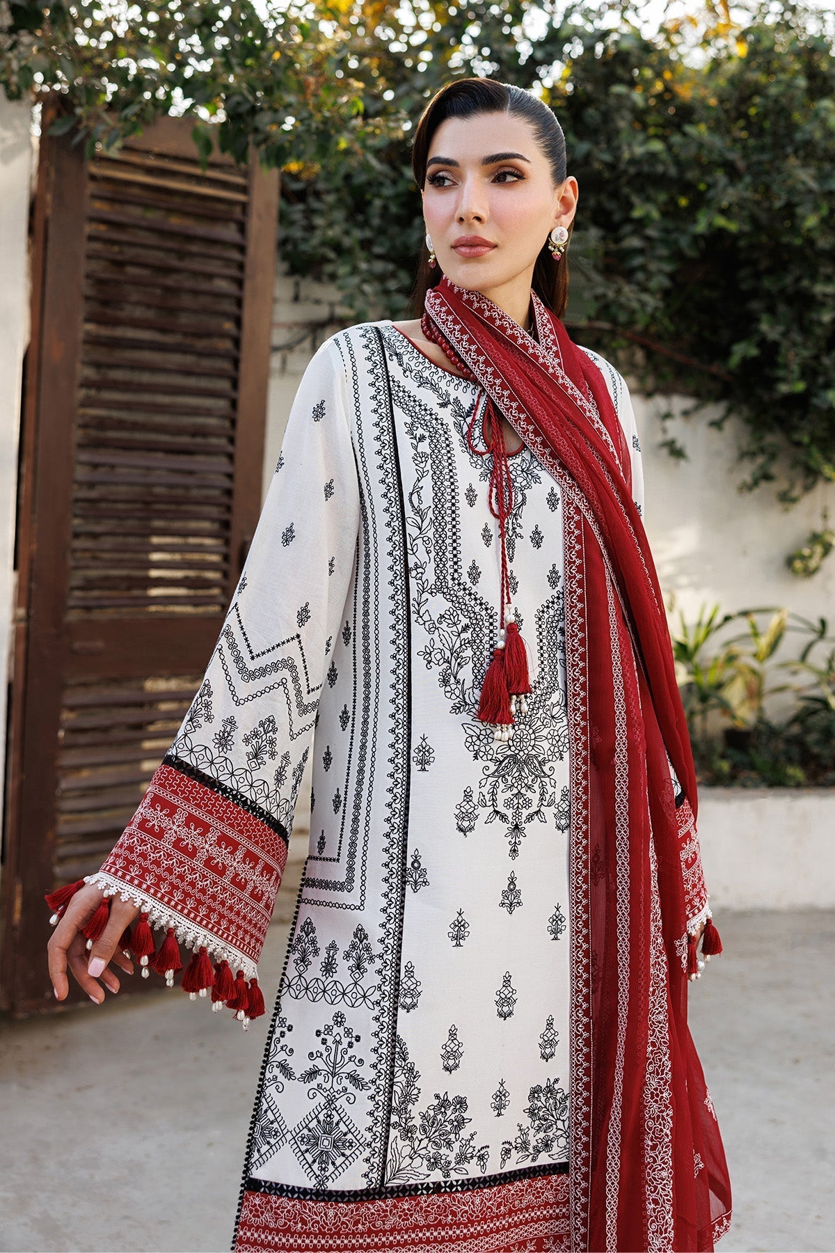 Alizeh | Eid Festive Lawn | AF-EL-7056-Kelly - House Of Hania