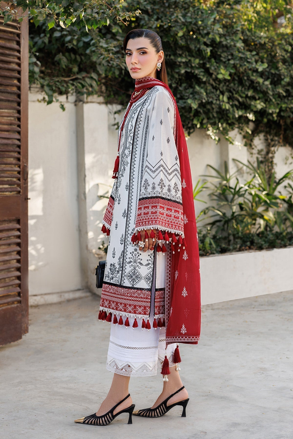 Alizeh | Eid Festive Lawn | AF-EL-7056-Kelly - House Of Hania