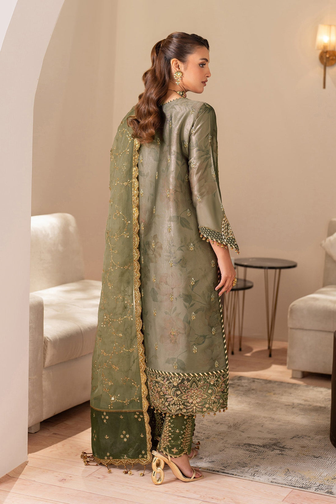 Alizeh | Formals 26 | Twilight - House Of Hania