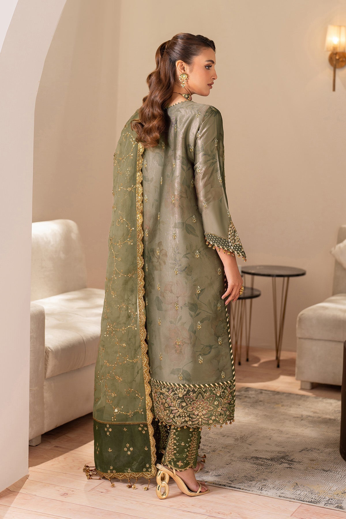 Alizeh | Formals 26 | Twilight - House Of Hania