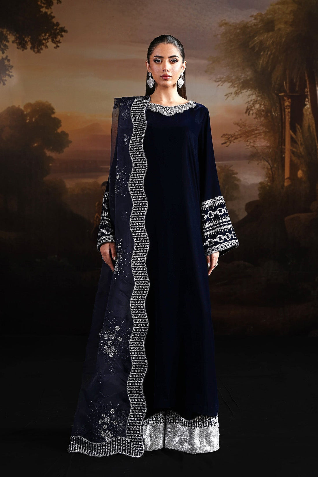 Alizeh | Lamour 25 | AF-VLT-2208-Velvetine - House Of Hania
