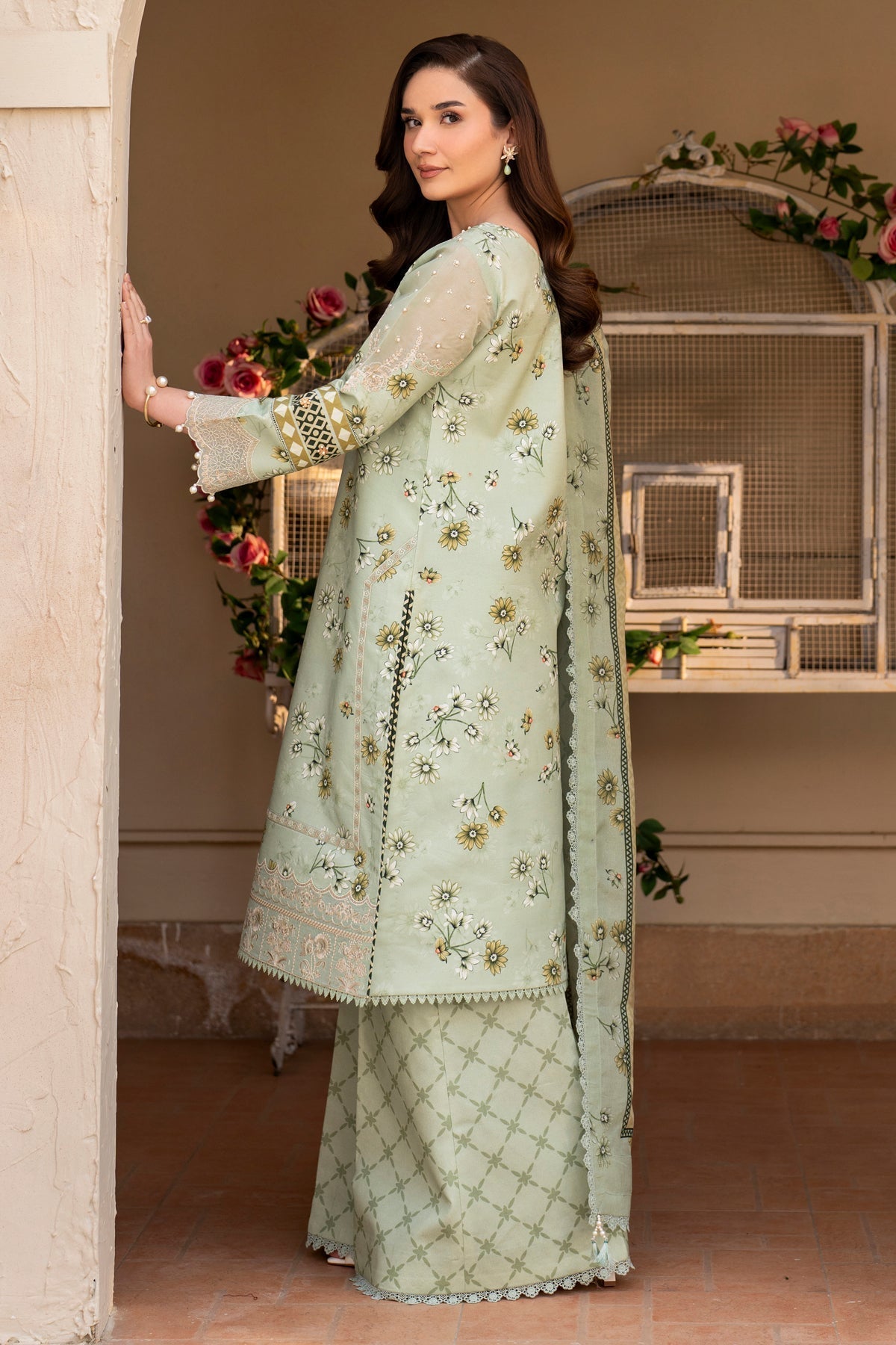 Alizeh | Levana Lawn | Mintel - House Of Hania