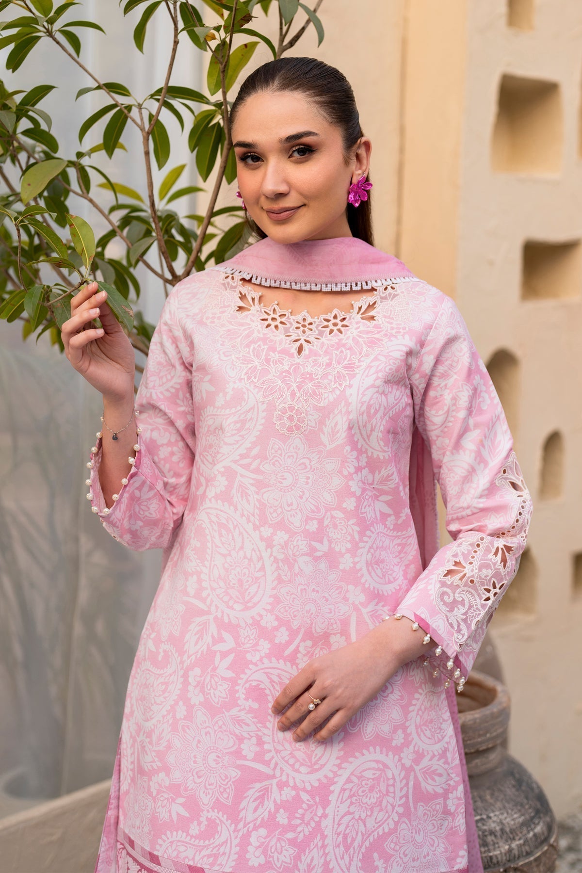 Alizeh | Levana Lawn | Perla - House Of Hania