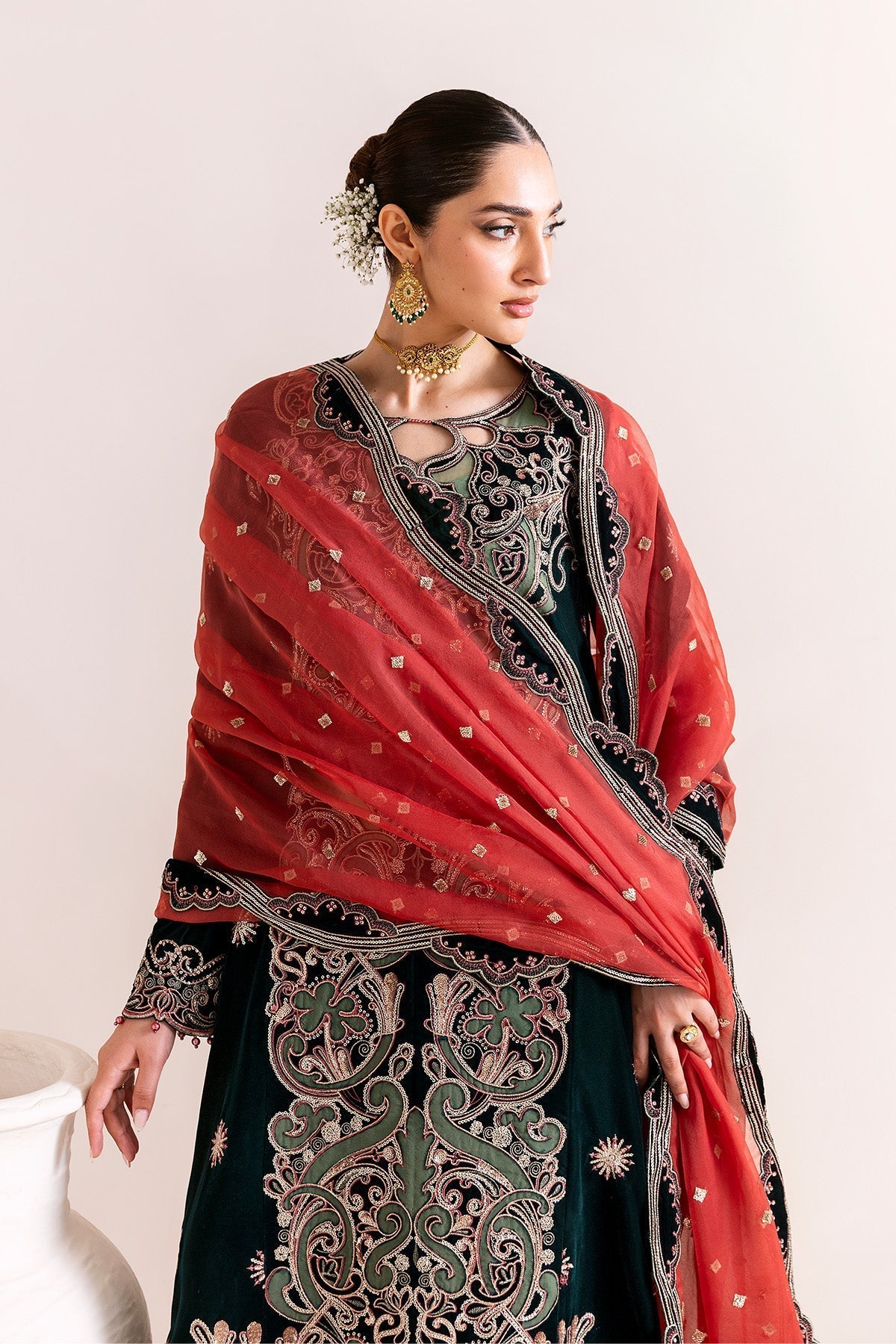 Alizeh | Makhmal Luxury Velvet Edit | Kiswa - House Of Hania
