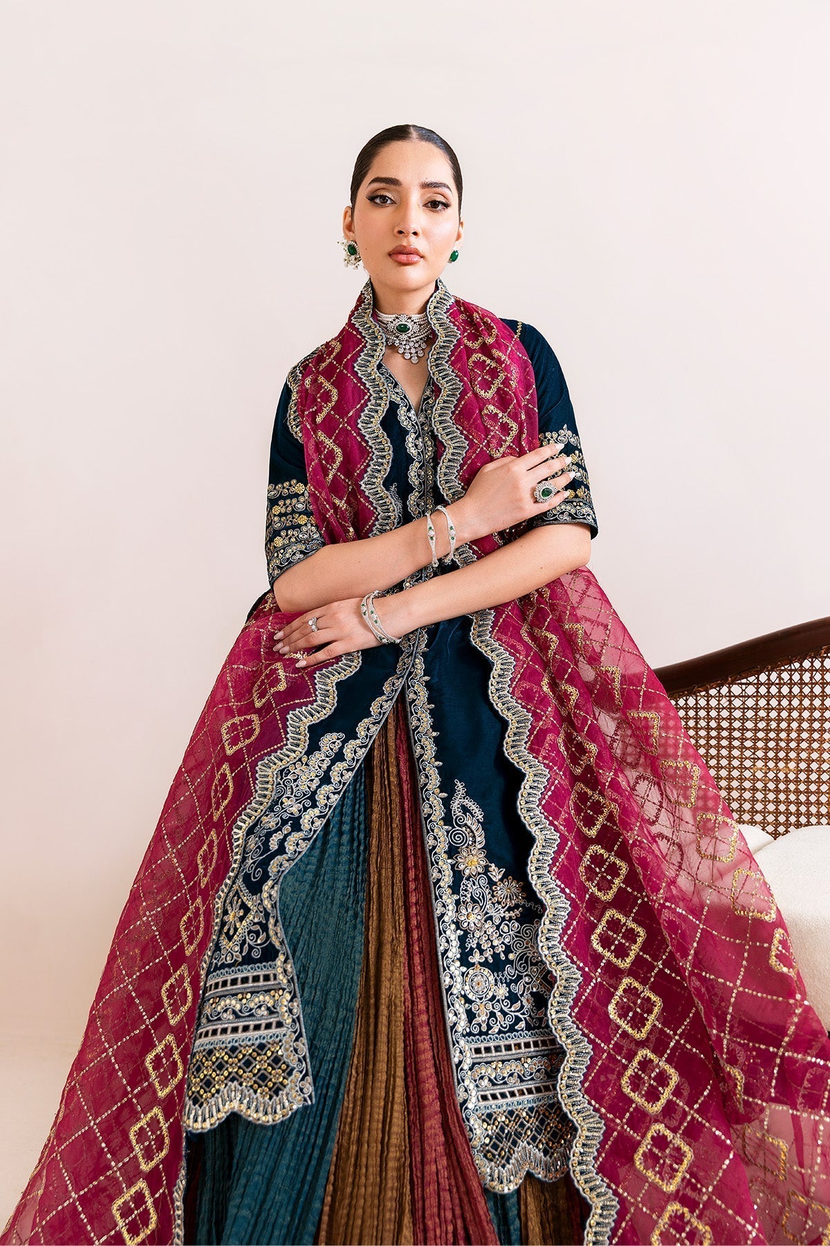 Alizeh | Makhmal Luxury Velvet Edit | Mehroob - House Of Hania