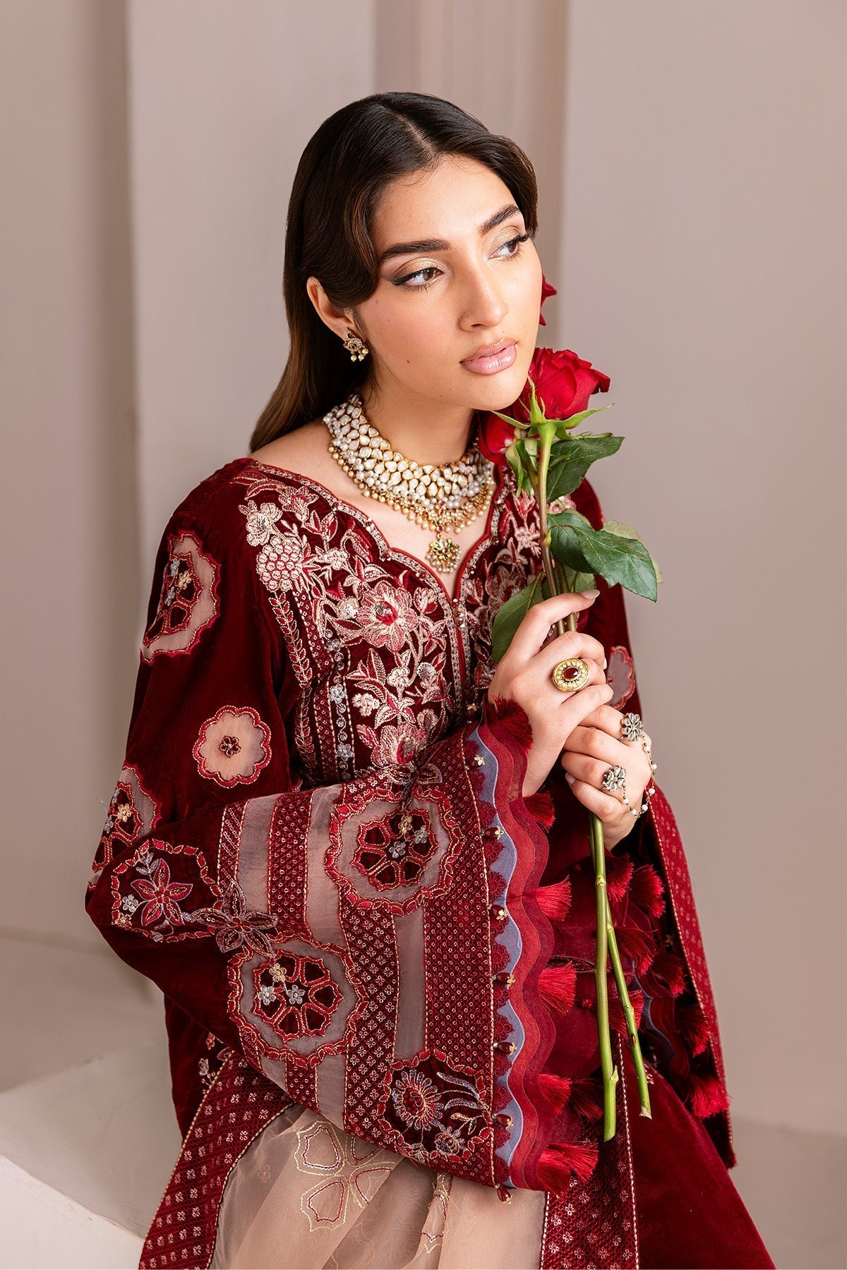 Alizeh | Makhmal Luxury Velvet Edit | Velzari - House Of Hania