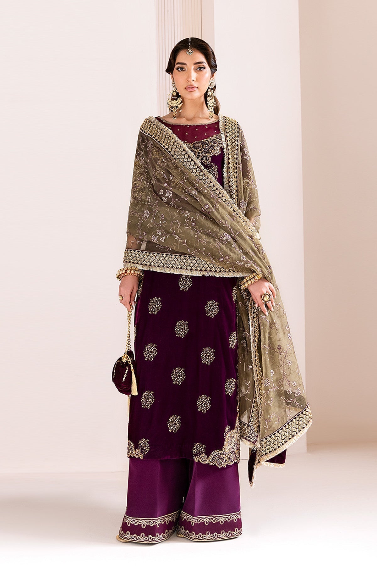 Alizeh | Makhmal Luxury Velvet Edit | Zarlish - House Of Hania