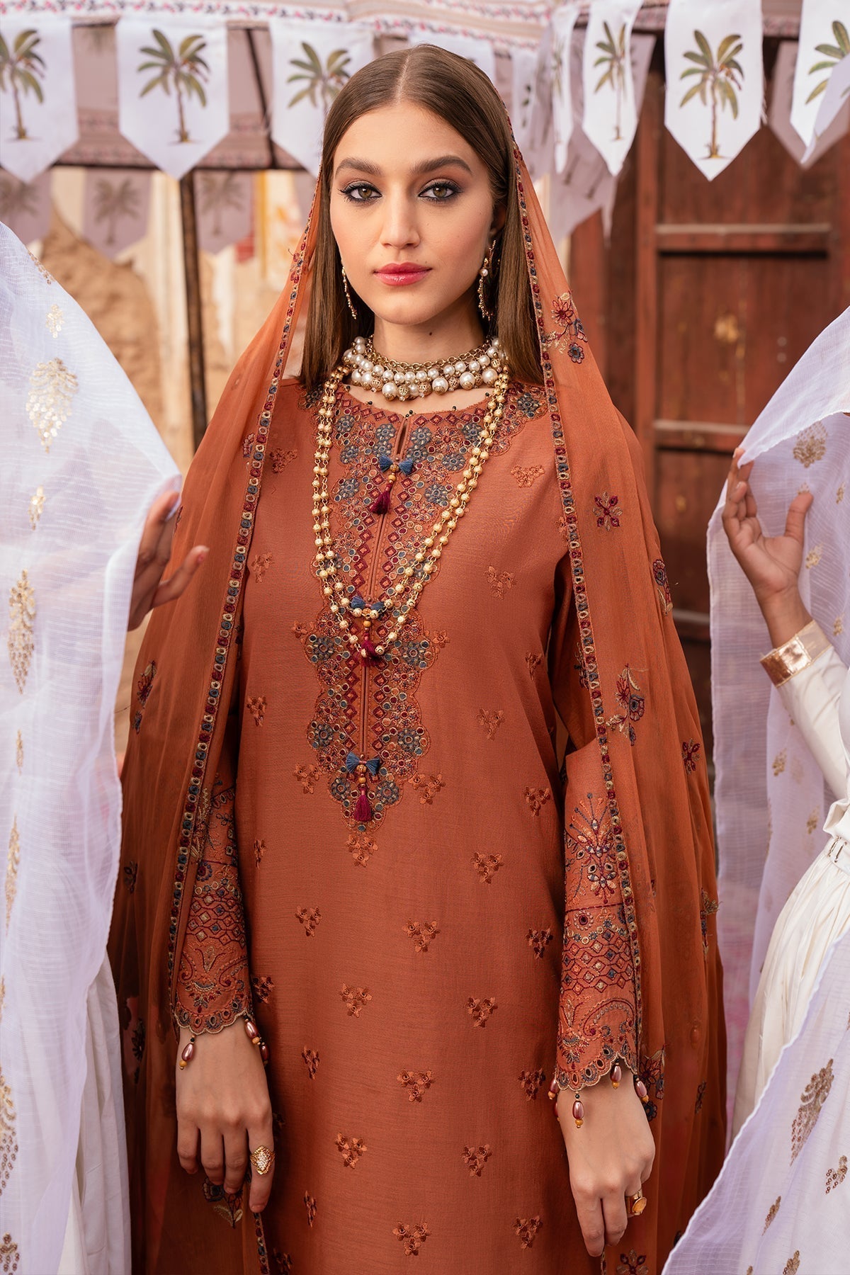 Alizeh | Rawayat Luxury Lawn 24 | Manat - House Of Hania
