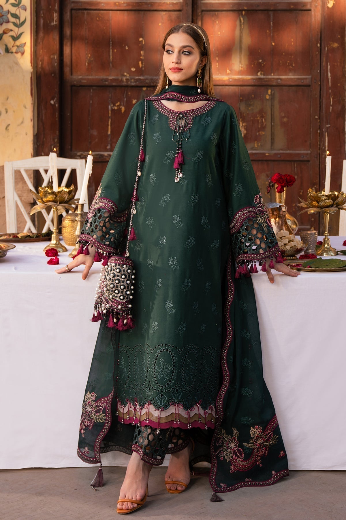 Alizeh | Rawayat Luxury Lawn 24 | Nafisa - House Of Hania