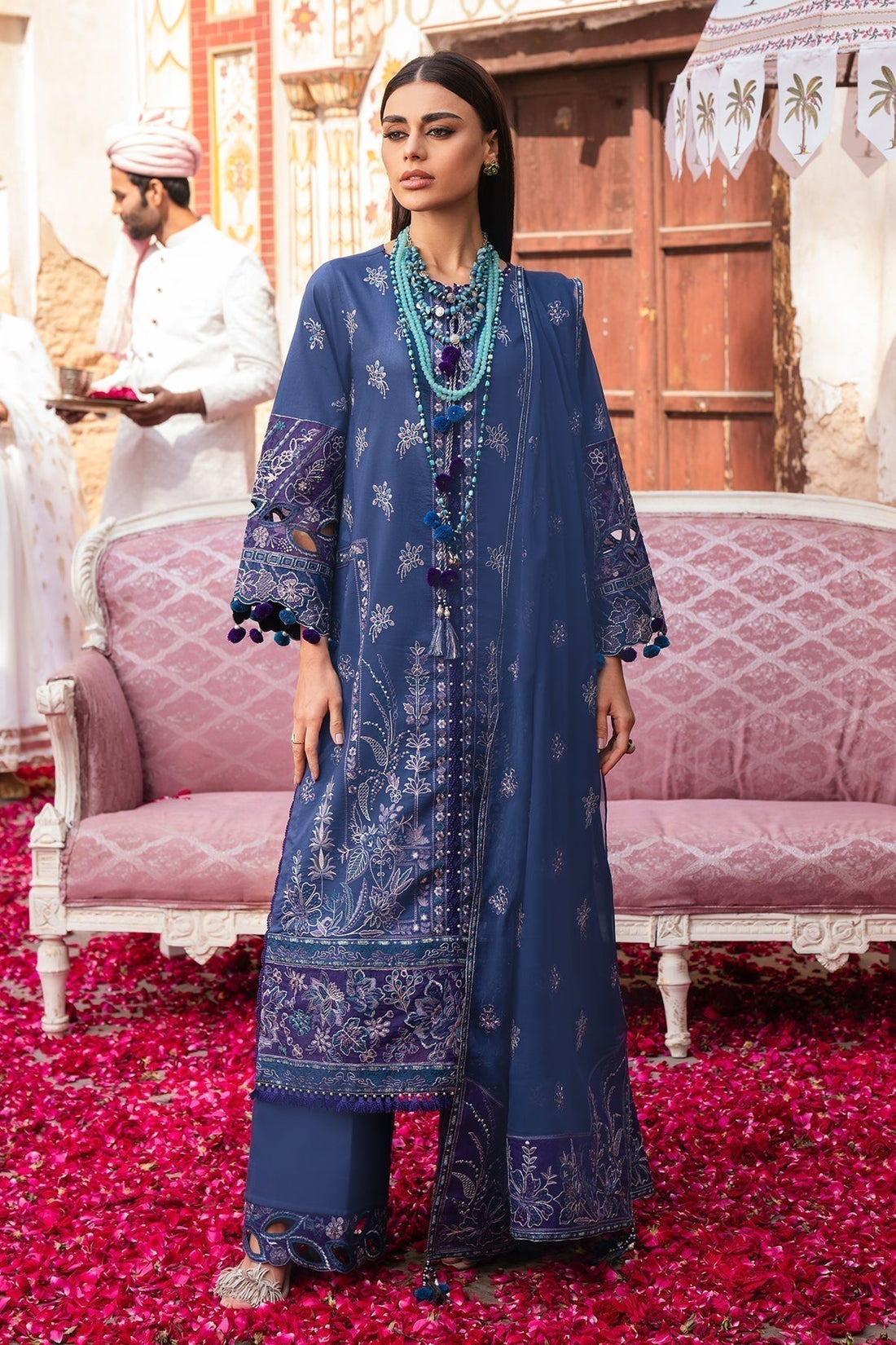 Alizeh | Rawayat Luxury Lawn 24 | Shehnaaz - House Of Hania