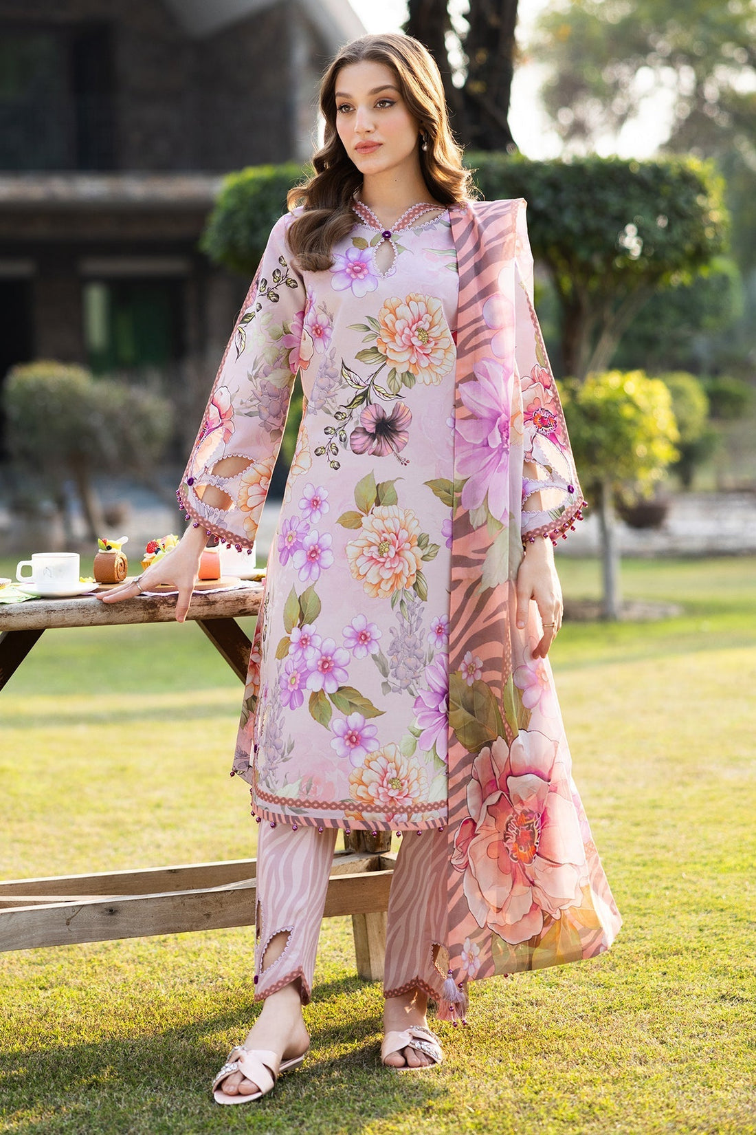 Alizeh | Sheen Lawn Prints 25 | AF-PL-6033-Tuscany - House Of Hania