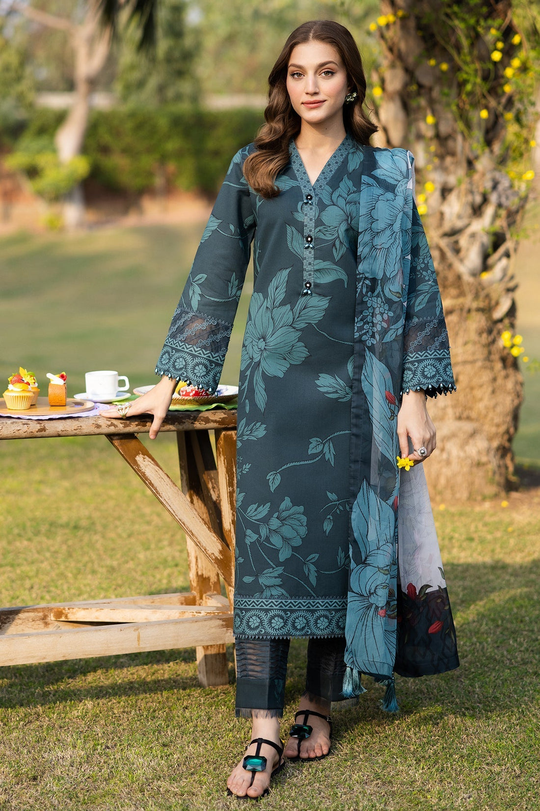 Alizeh | Sheen Lawn Prints 25 | AF-PL-6035-Nigella - House Of Hania