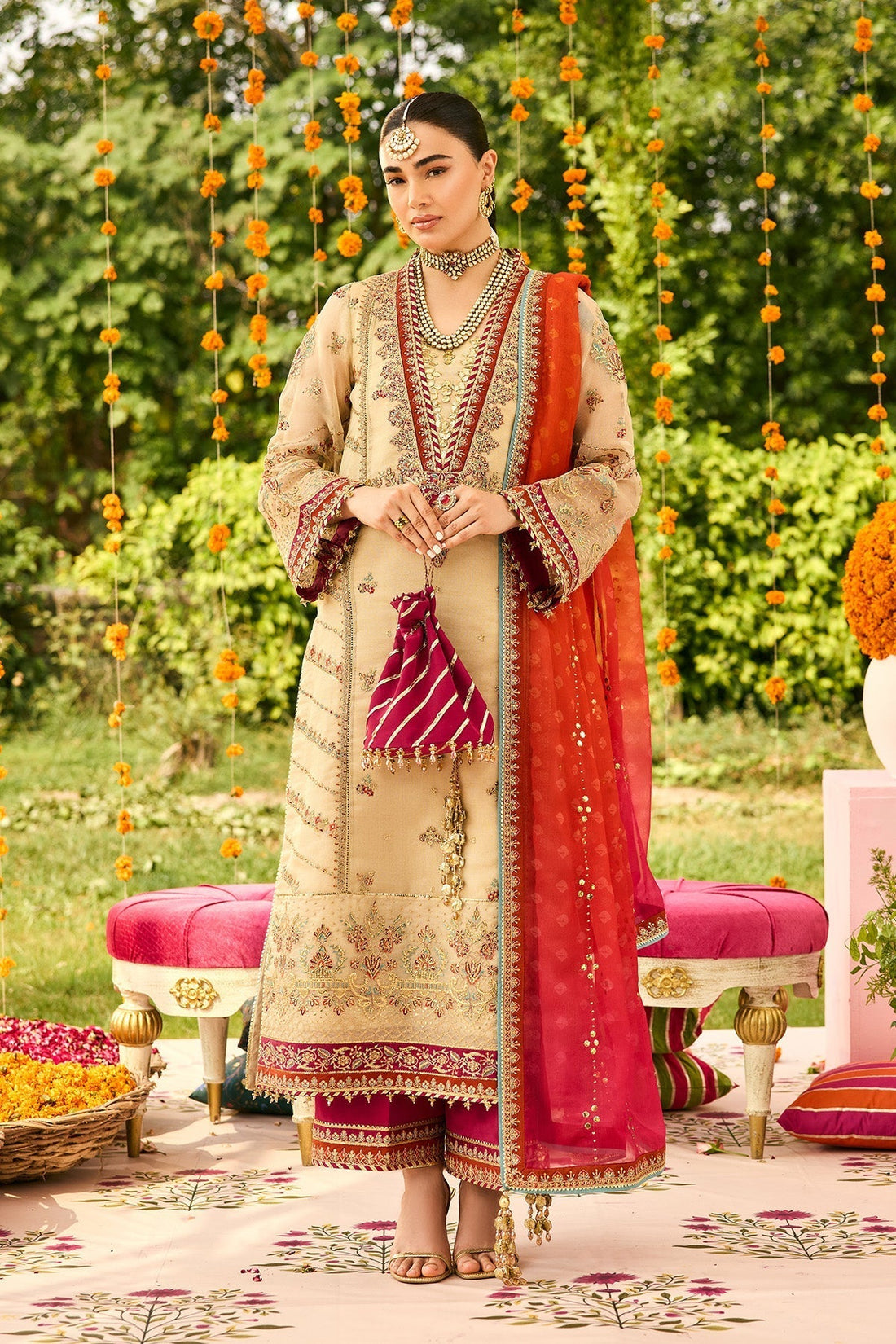 Alizeh | Shehnai The Festive Edit | AF-ZN-2219-Dilruba - House Of Hania