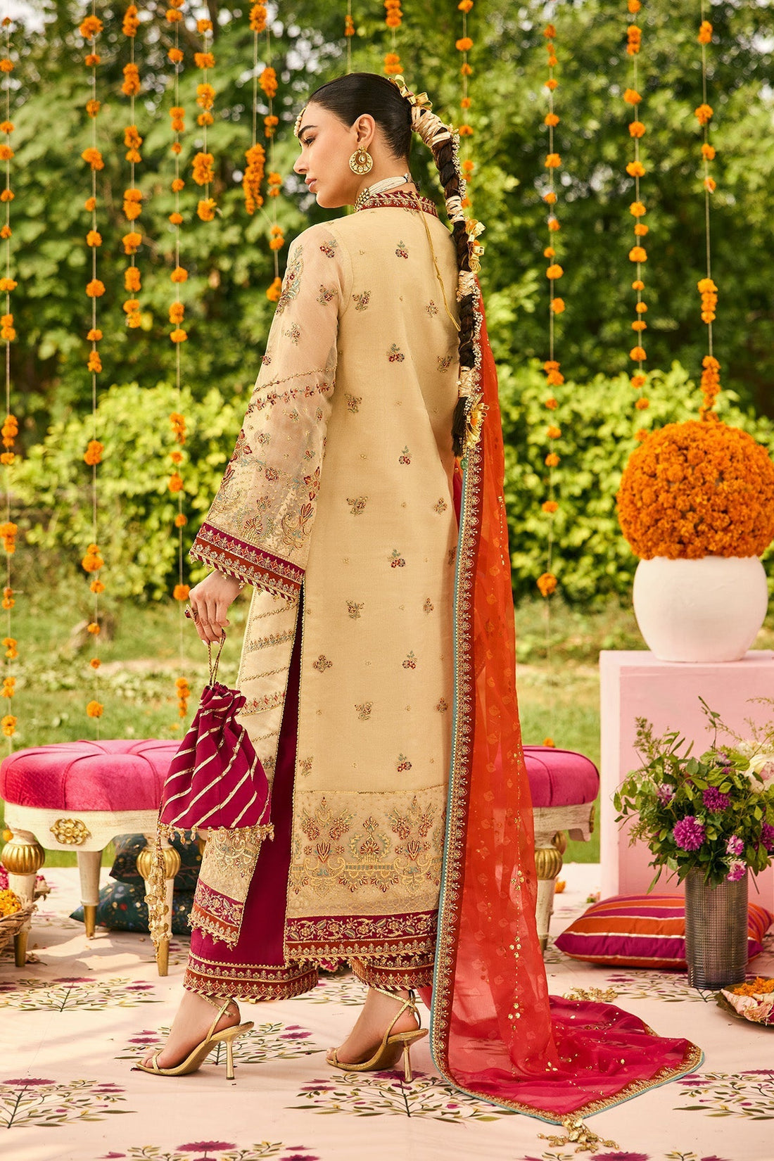 Alizeh | Shehnai The Festive Edit | AF-ZN-2219-Dilruba - House Of Hania