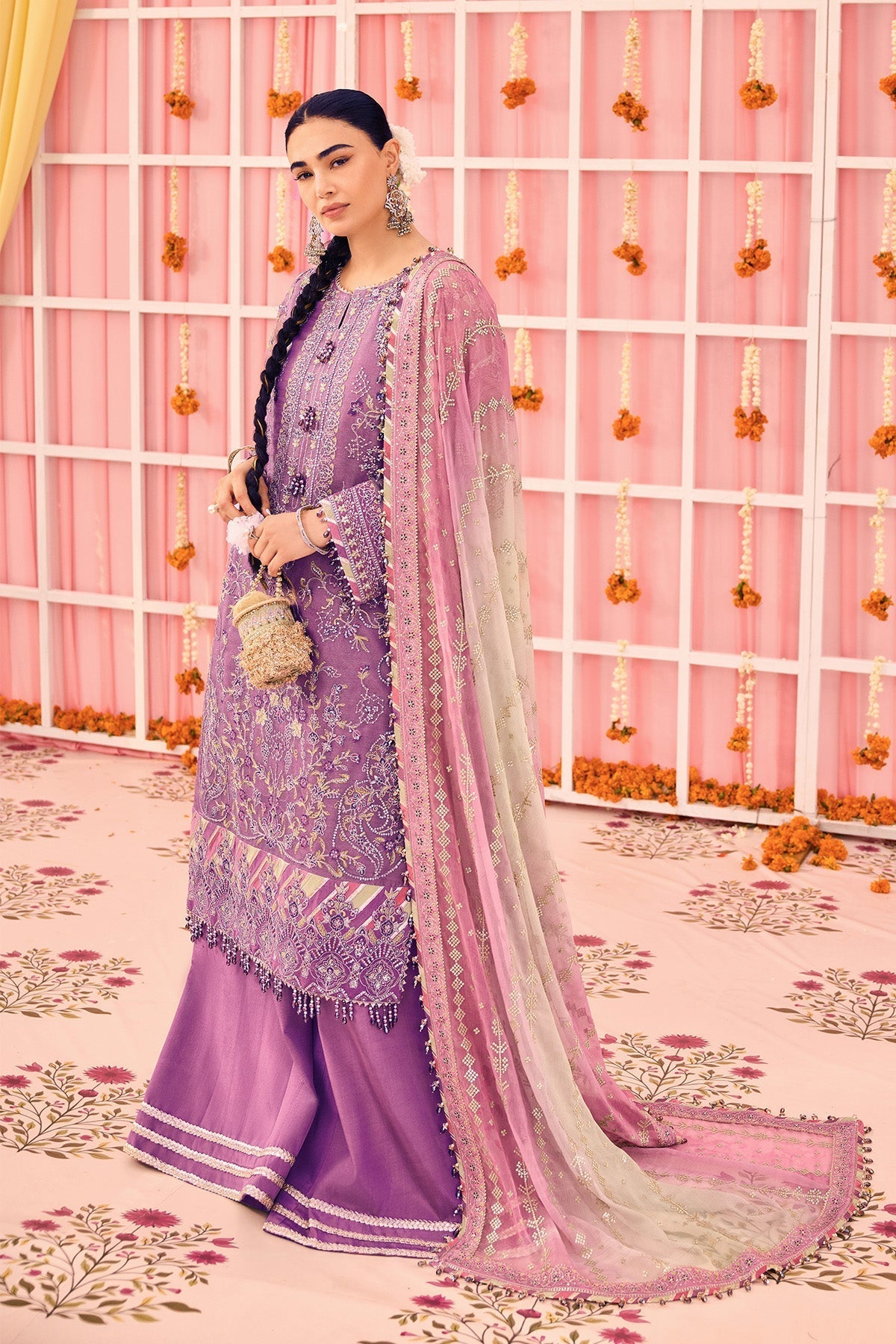 Alizeh | Shehnai The Festive Edit | AF-ZN-2220-Zari - House Of Hania