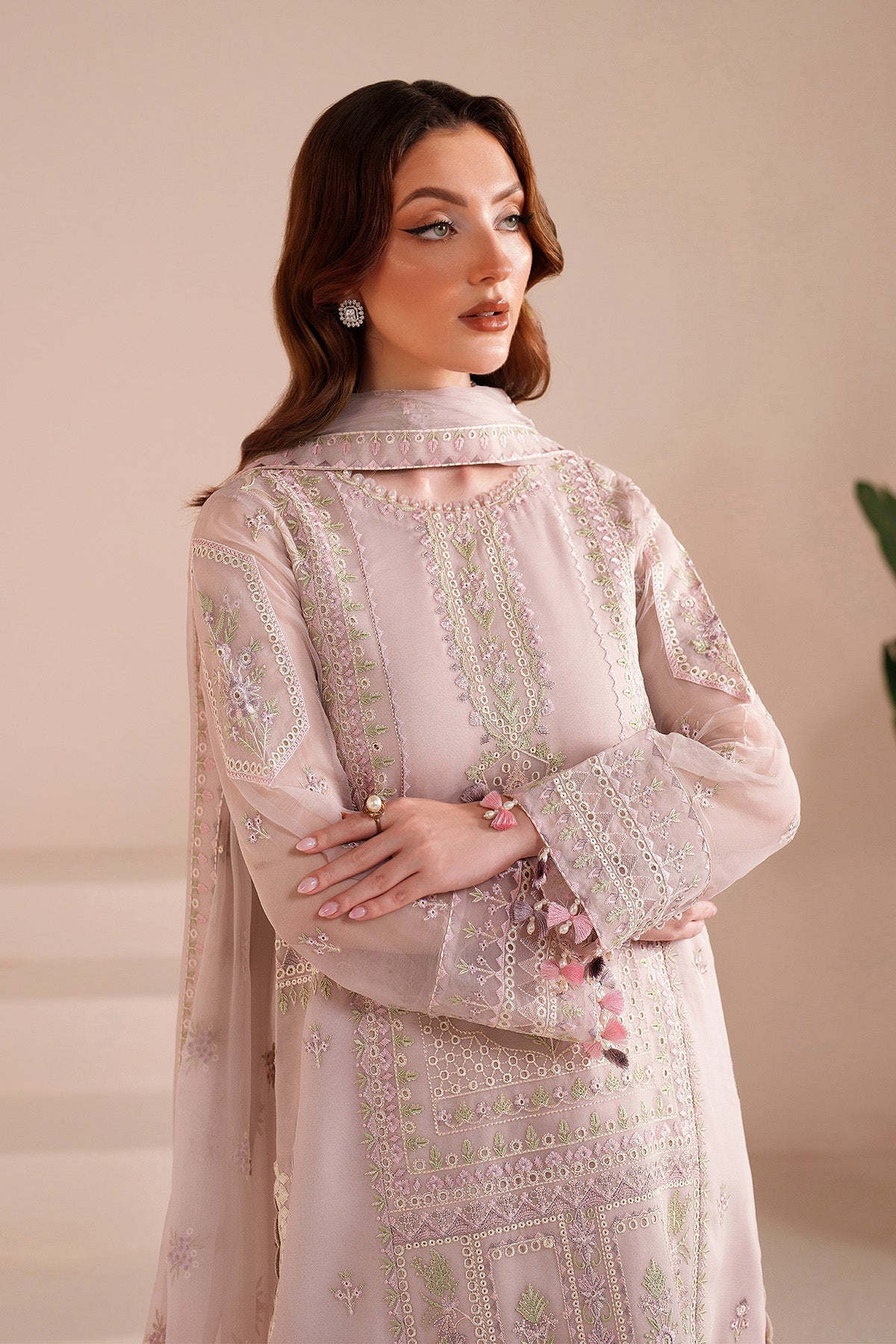 Alizeh | Threads Eid Festive Edit 26 |AF-BDHG-5039-Elva - House Of Hania