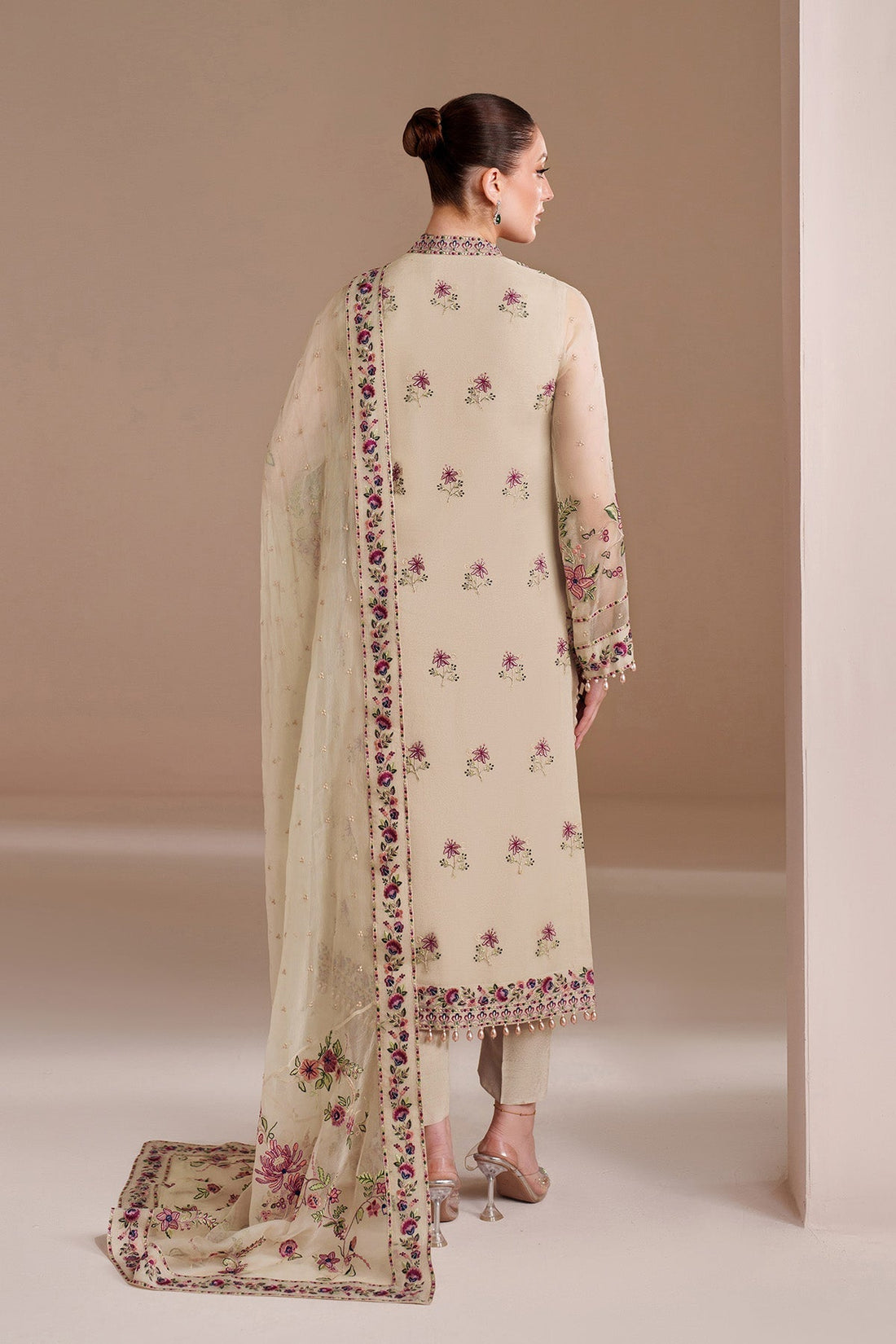 Alizeh | Threads Eid Festive Edit 26 | AF-BDHG-5041-Victoria - House Of Hania