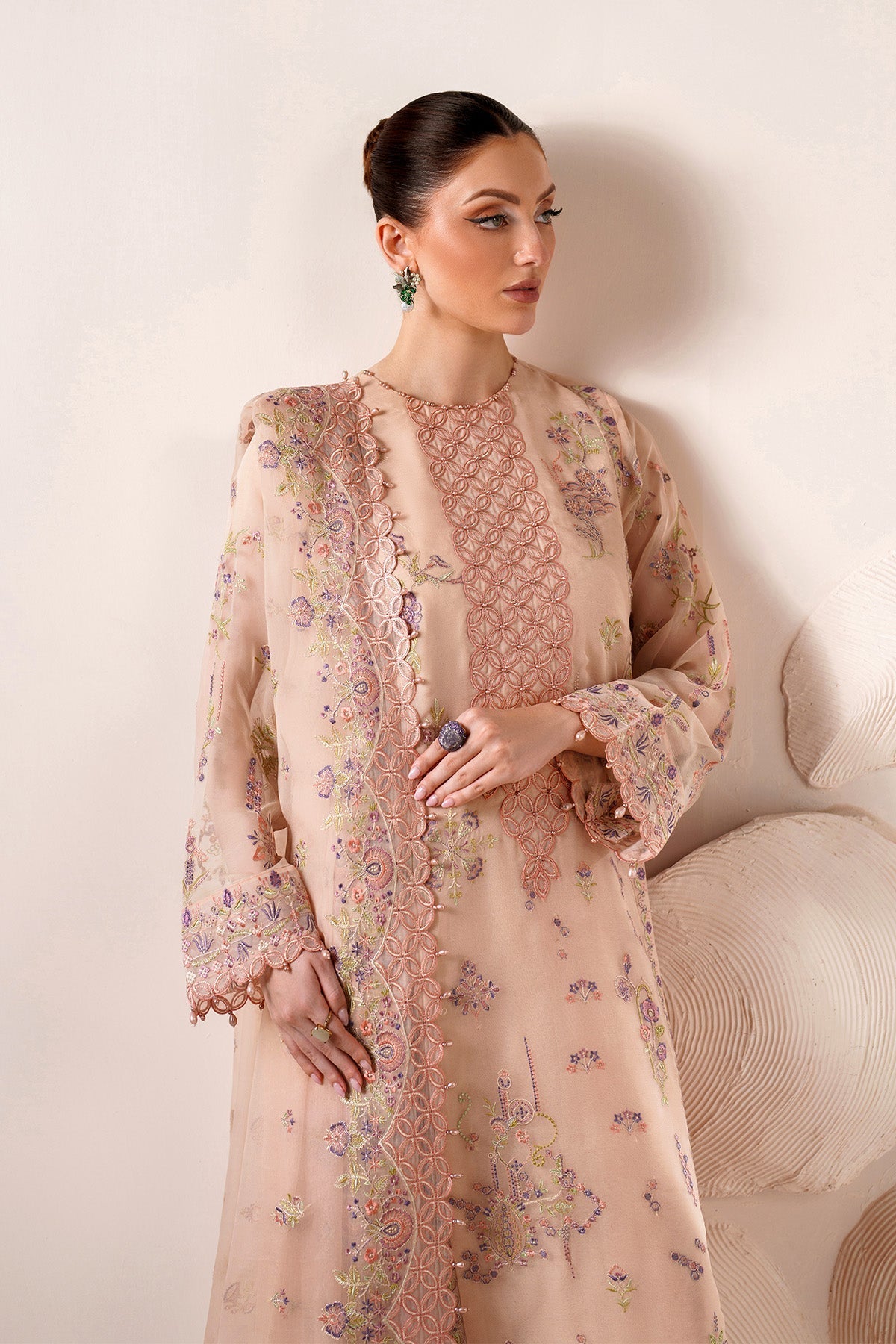 Alizeh | Threads Eid Festive Edit 26 | AF-BDHG-5043-Diana - House Of Hania