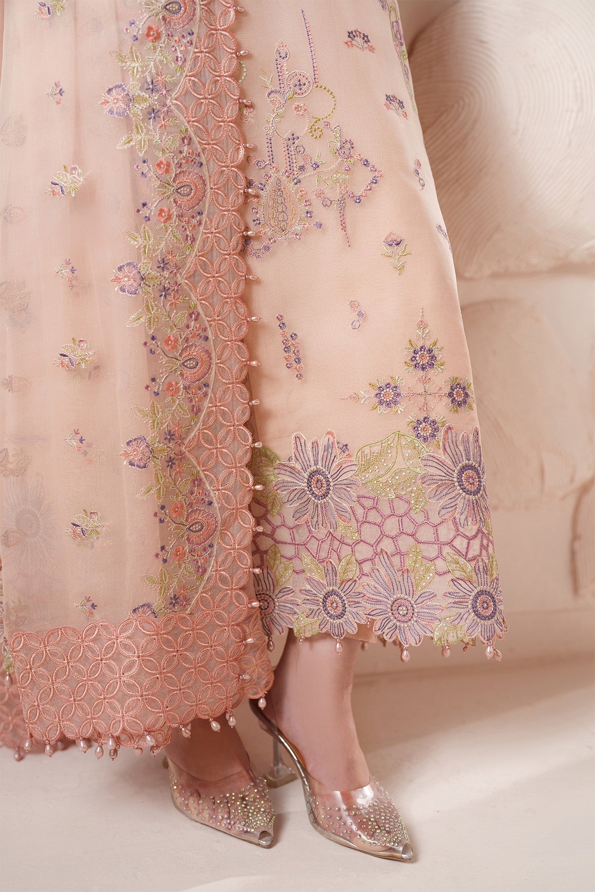 Alizeh | Threads Eid Festive Edit 26 | AF-BDHG-5043-Diana - House Of Hania