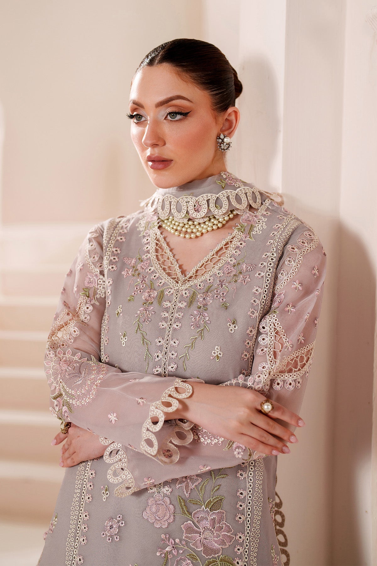 Alizeh | Threads Eid Festive Edit 26 |AF-BDHG-5044-Annie - House Of Hania