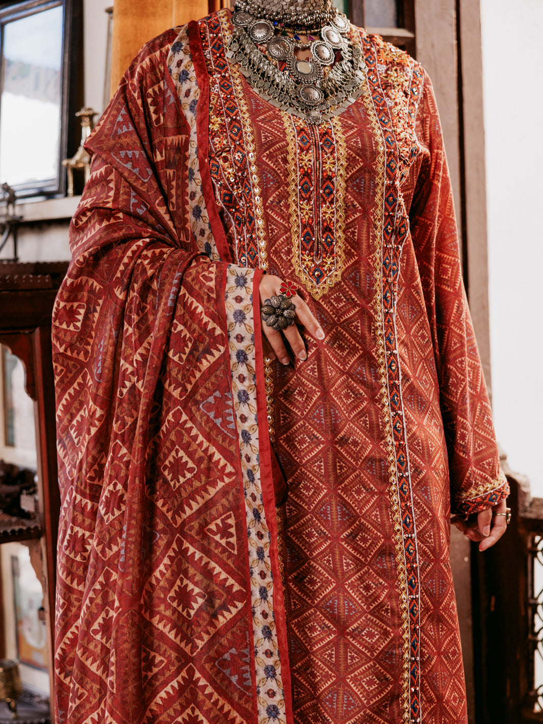Almirah | Lok Wirsa Signature Collection | ALP-3PS-1959A - House Of Hania
