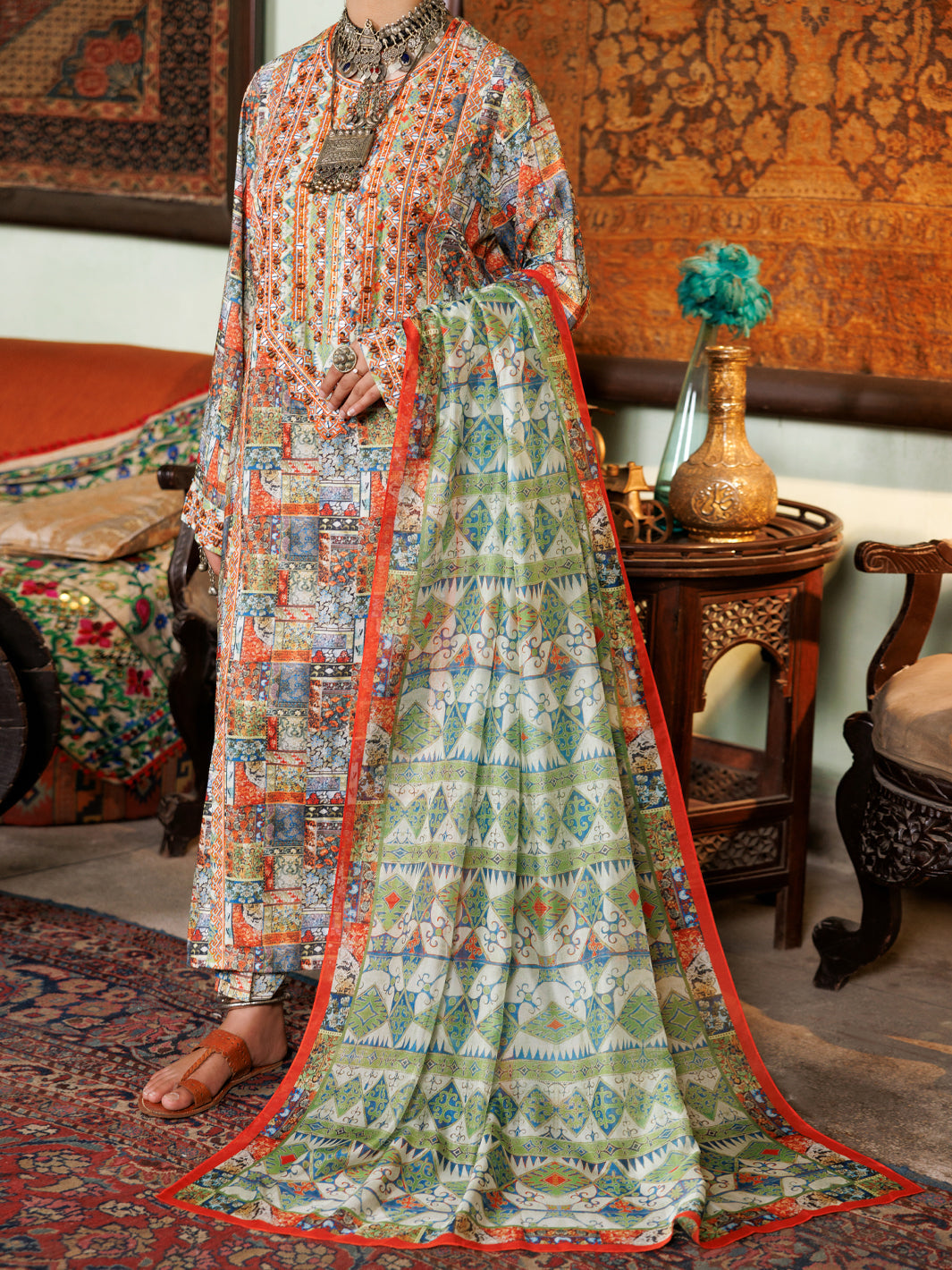 Almirah | Lok Wirsa Signature Collection | ALP-3PS-1960A - House Of Hania